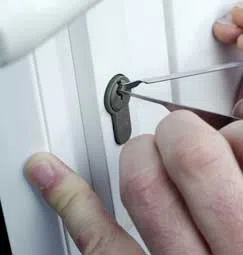 Safe Key Store Washington, DC 202-730-0155 - 18-Emergency-Opening